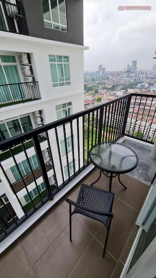 J&J Vacation Home@Novo8 Residence Kampong Tambak المظهر الخارجي الصورة