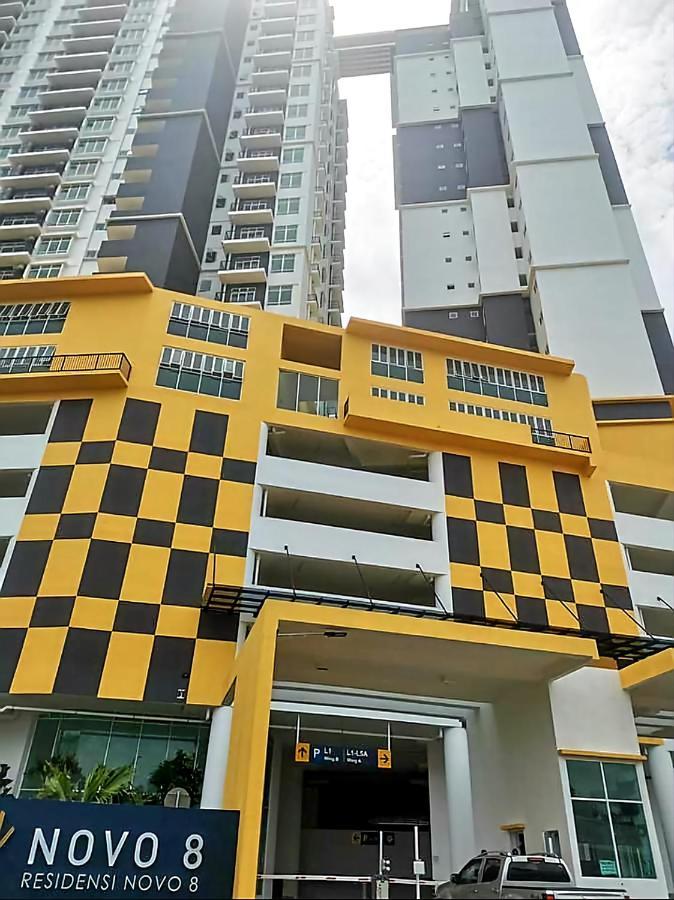 J&J Vacation Home@Novo8 Residence Kampong Tambak المظهر الخارجي الصورة